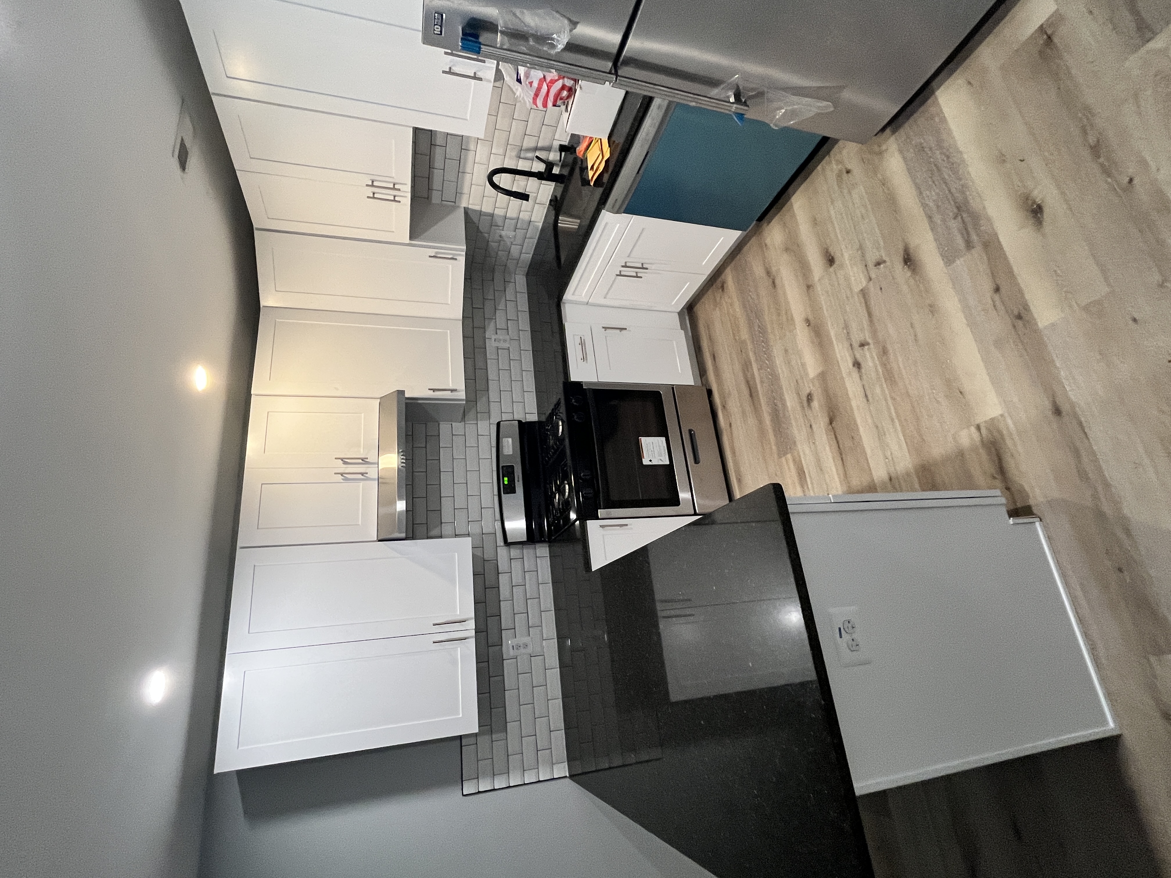 Kitchen granite stainless